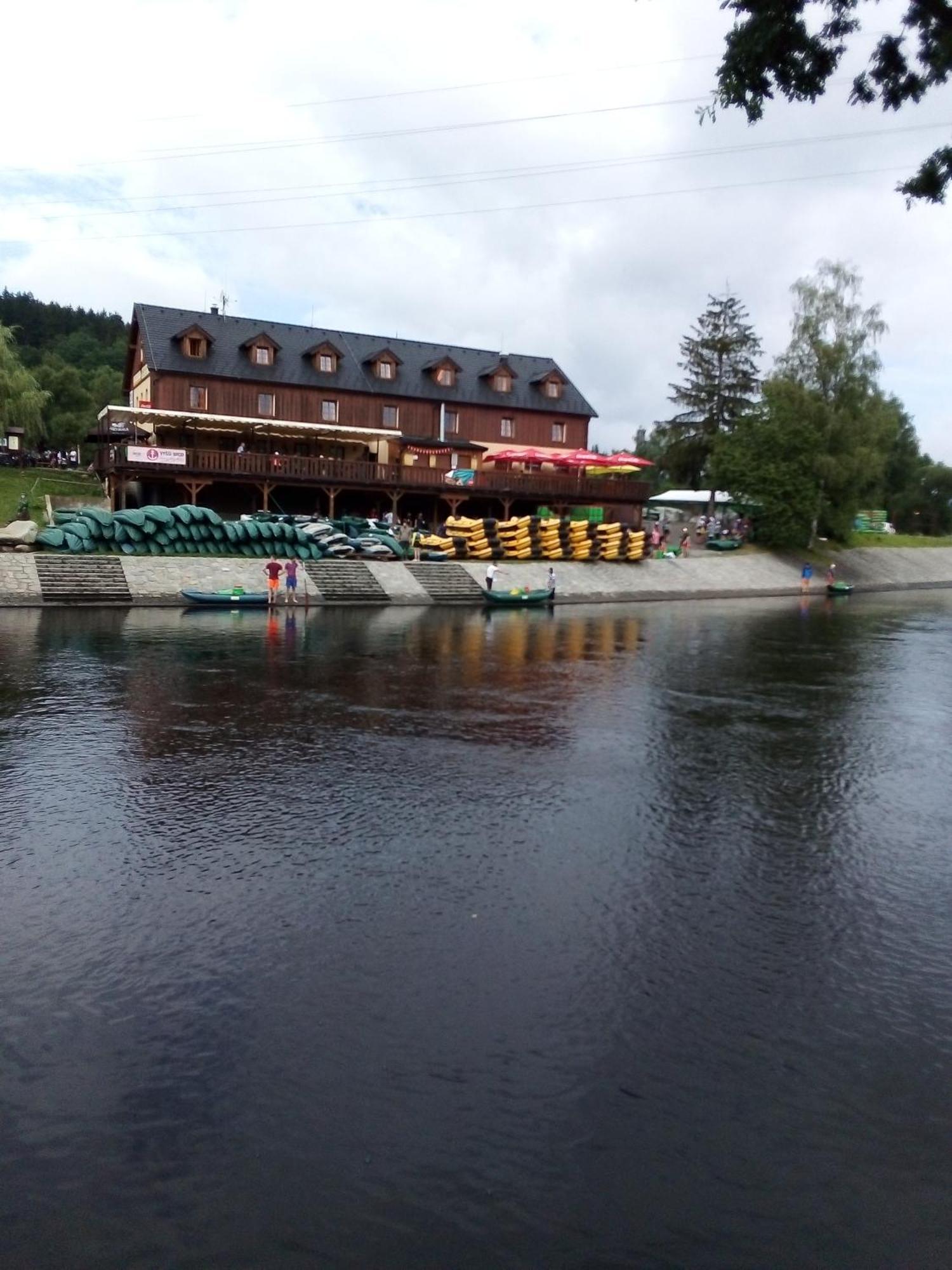 Apartman Leo Nr. 8 Lipno Nad Vltavou Dış mekan fotoğraf