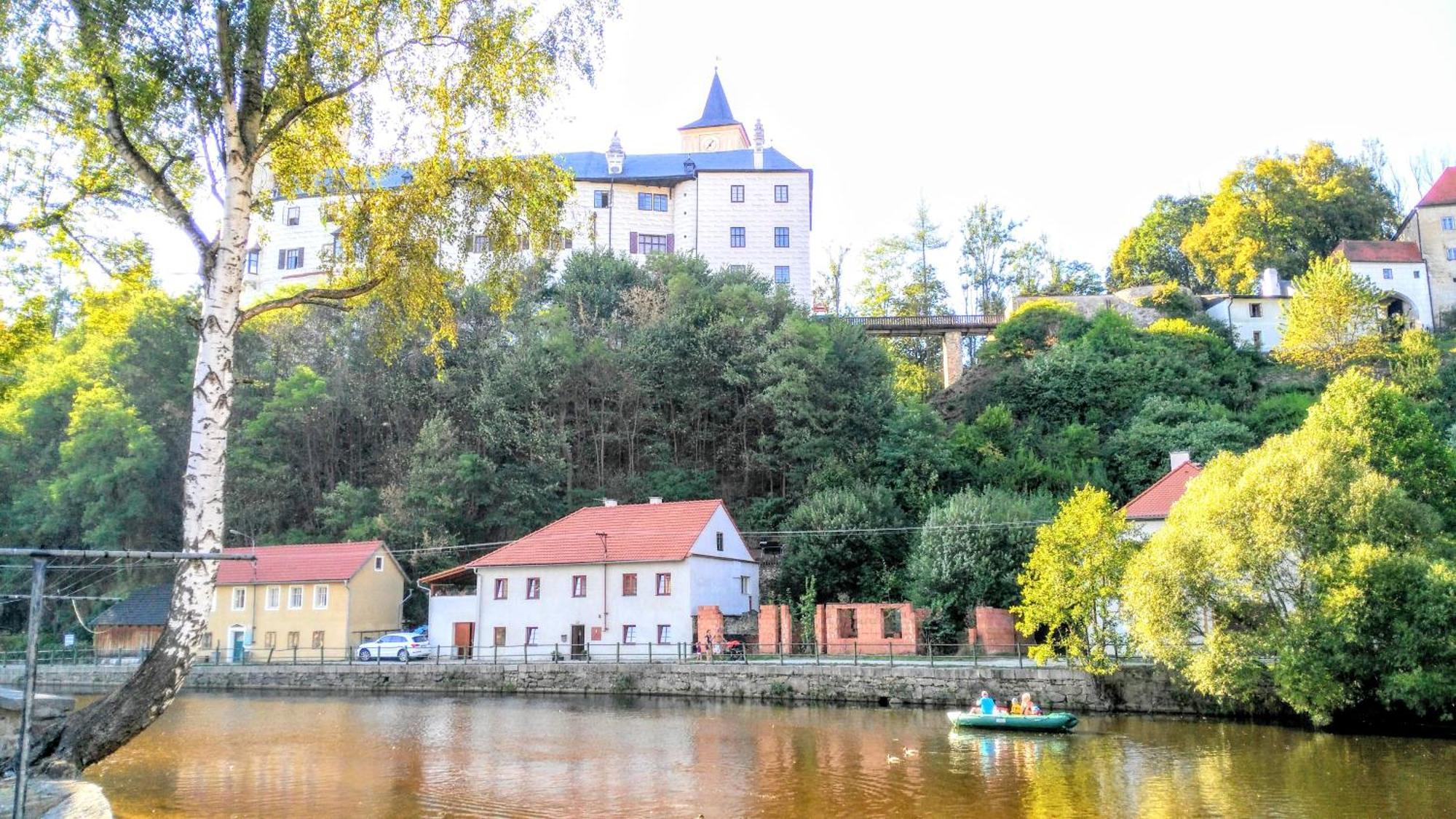 Apartman Leo Nr. 8 Lipno Nad Vltavou Dış mekan fotoğraf